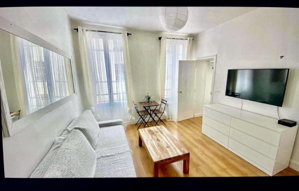 Cute One Bedroom In Le Marais Paris Dış mekan fotoğraf